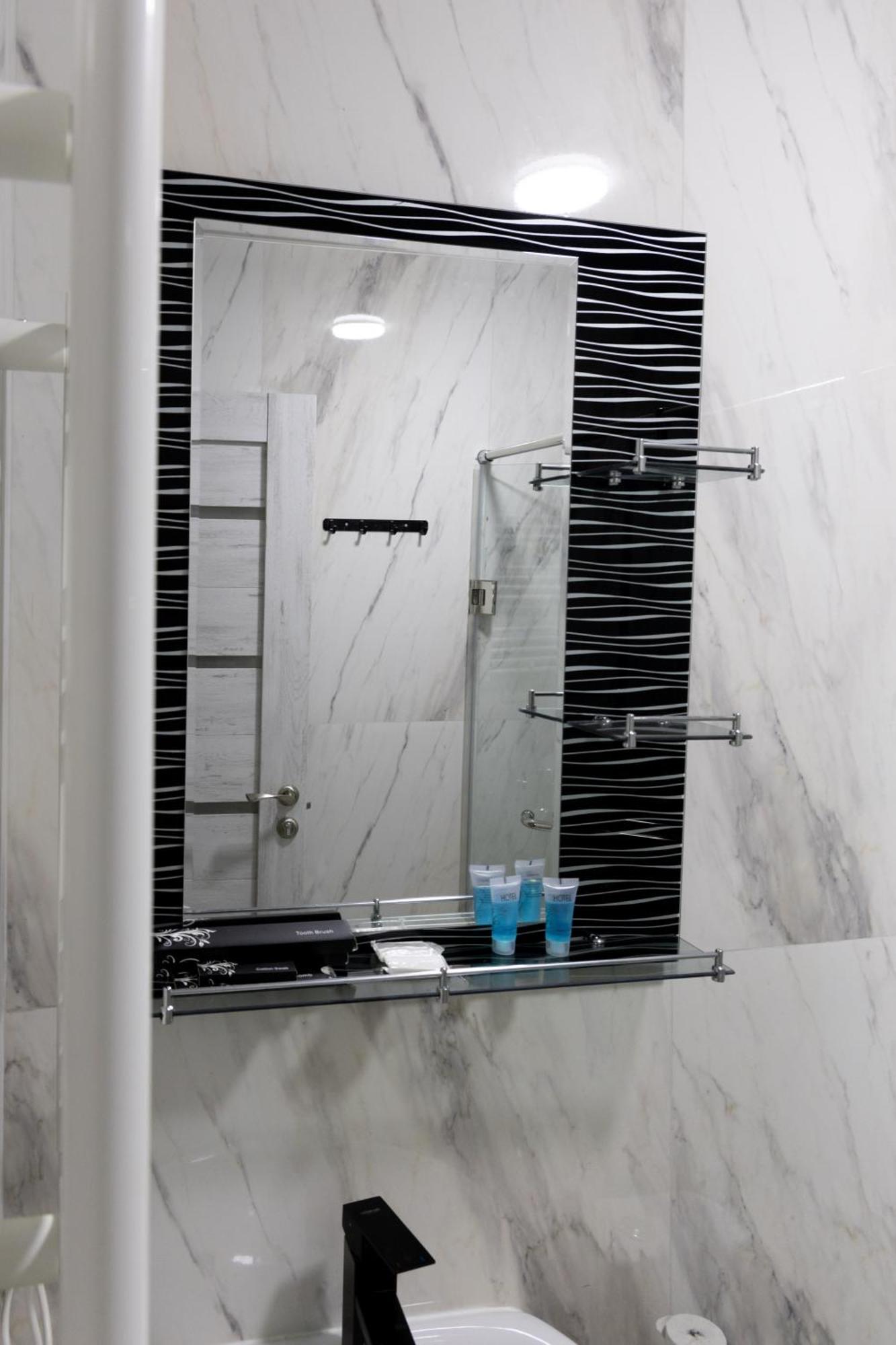 Gladzor Hotel Экстерьер фото